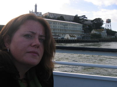 Vic leaves Alcatraz
