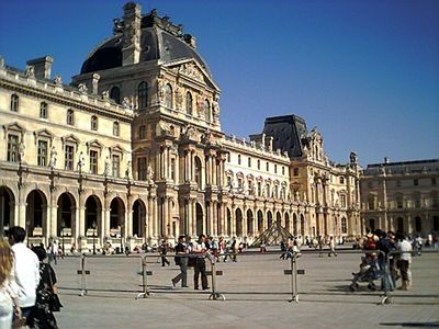 Louvre
