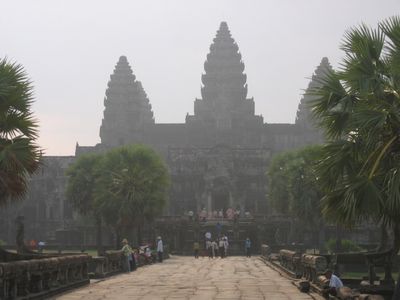 Angkor Wat from inner causeway
