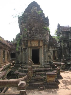 Banteay Samre
