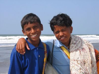Suresh and Ganesh - Beach-Sellers extraordinaire
Great pair of guys who managed to sell Vic more sarongs than she can carry.
