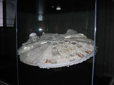 Millenium Falcon model (approx 4 feet across)
At the Star Wars exhibition at the Museum of Science in Boston
Keywords: Star Wars Boston