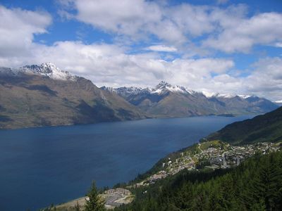 Lake Wakatipu and Queenstown from the Skyline cable-car
