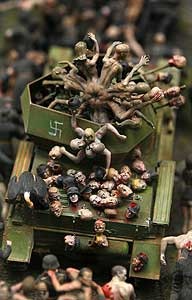 chapman-hell-192_674845e.jpg chapman-hell-192_674845e.jpg